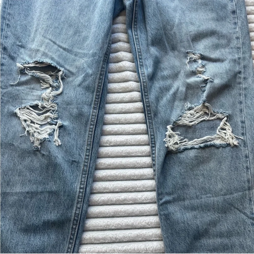 Aritzia Denim Forum Loose Boyfriend Jeans - Picture 3 of 13